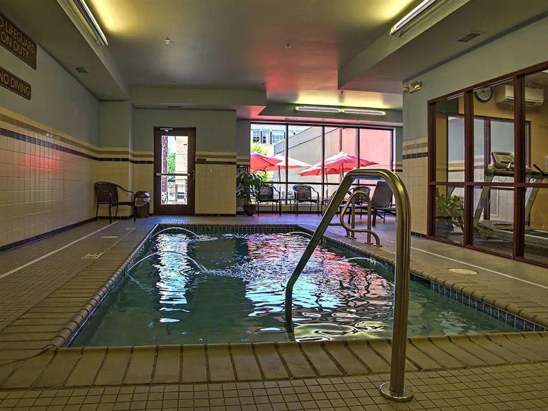 The Hotel Warner West Chester Exterior photo